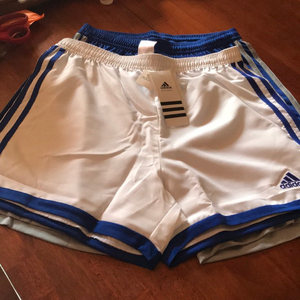 Adidas women’s tastigo soccer shorts new S, white
